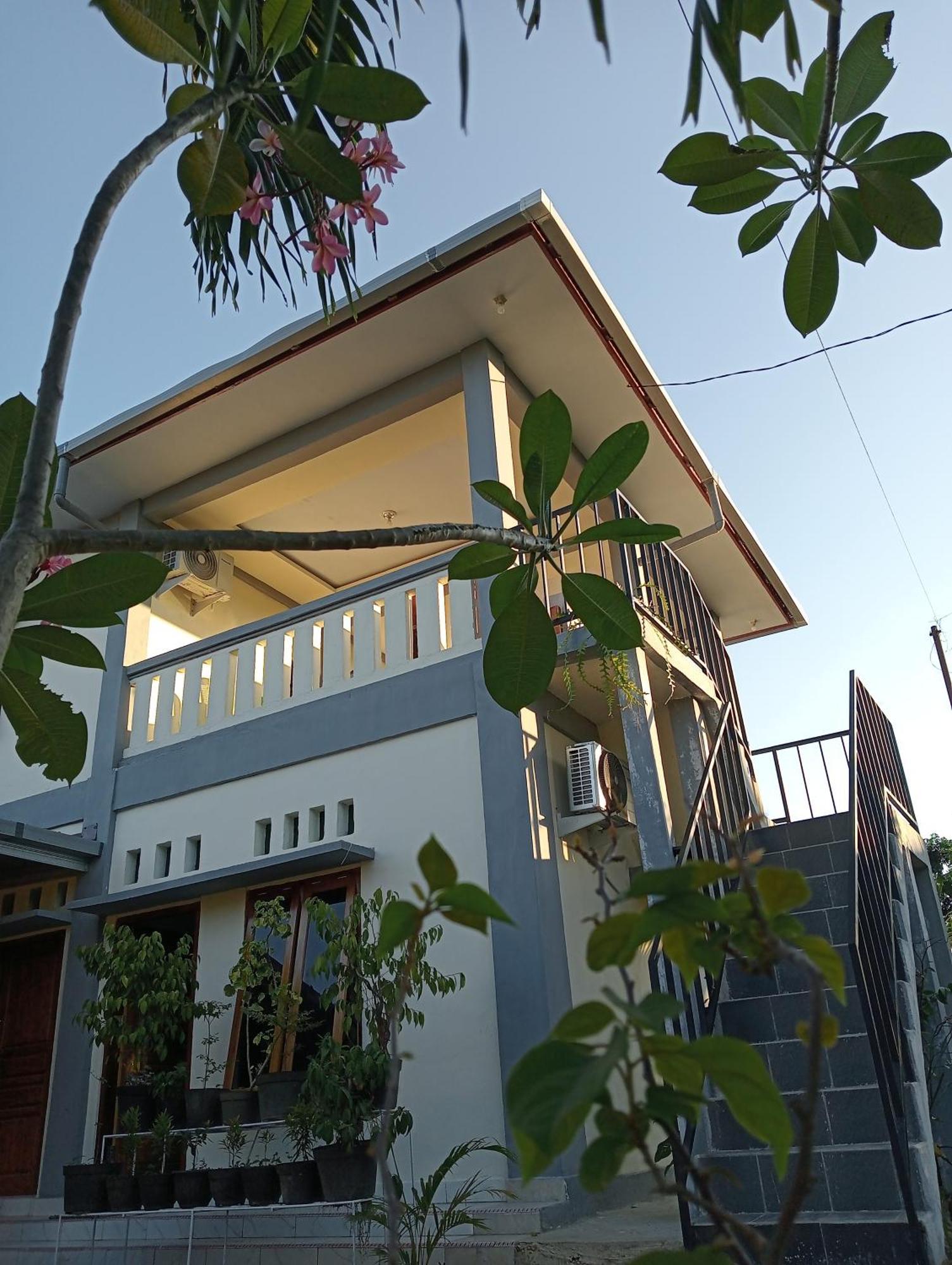 Yusilver Guest House Labuan Bajo Exteriér fotografie